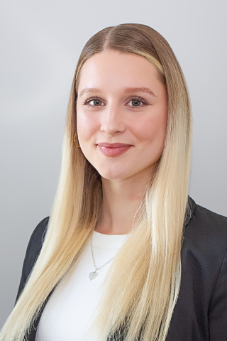 Pauline Hoyer