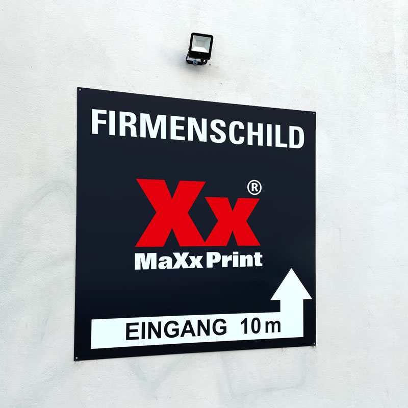 Individuelle Firmenschilder drucken bei MaXxPrint